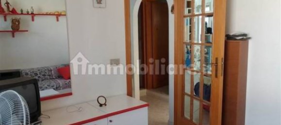 Квартира с 2 спальнями в Маскали, Италия № 217699 19