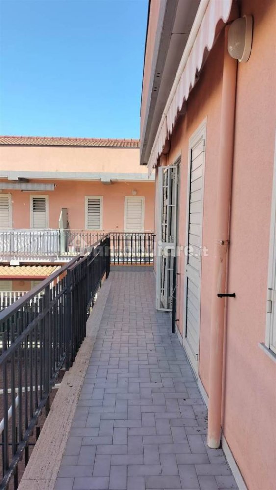 Квартира с 2 спальнями в Маскали, Италия № 217699