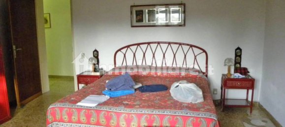 5 bedrooms Apartment in Lucca, Italy No. 330057 17