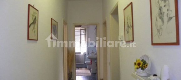 5 bedrooms Apartment in Lucca, Italy No. 330057 11