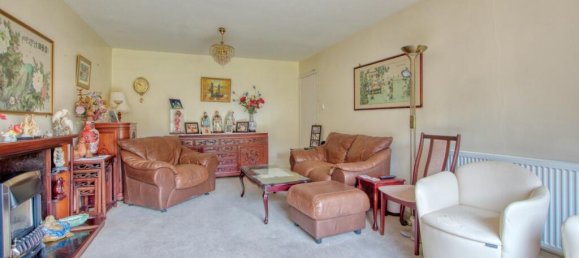 4 bedrooms House in Taunton, United Kingdom No. 13626 9