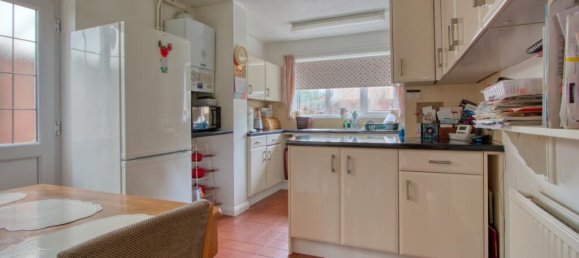 4 bedrooms House in Taunton, United Kingdom No. 13626 2