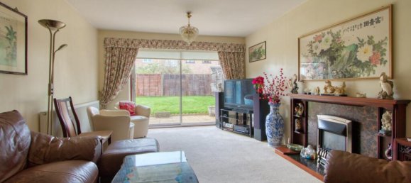 4 bedrooms House in Taunton, United Kingdom No. 13626 3