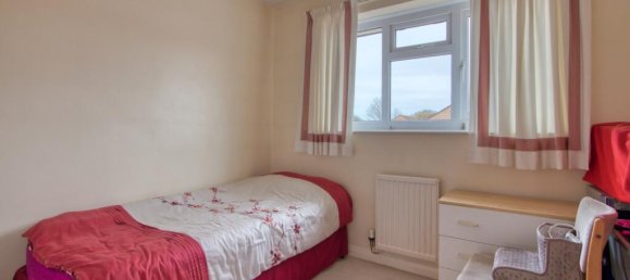 4 bedrooms House in Taunton, United Kingdom No. 13626 13