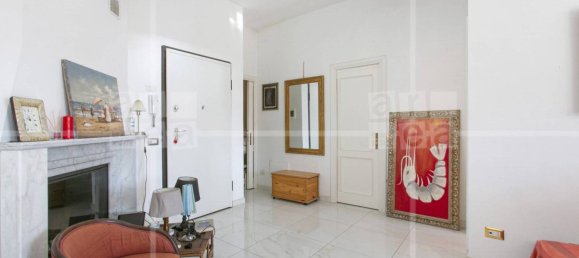 2 Schlafzimmer Wohnung in Rome, Italy, Nr. 358711 3