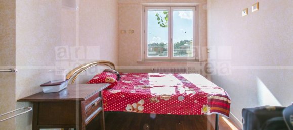 2 Schlafzimmer Wohnung in Rome, Italy, Nr. 358711 9