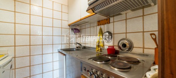 Studio in Lesa, Italy No. 372830 18