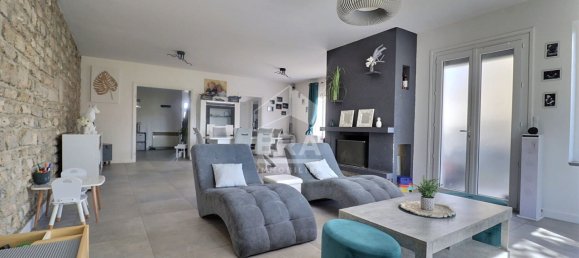 8-salle Maison à Sermaises, France No. 75415 5