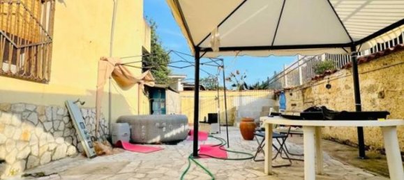 5غرفة شقة في Castel Volturno, Italy رقم 37084 2