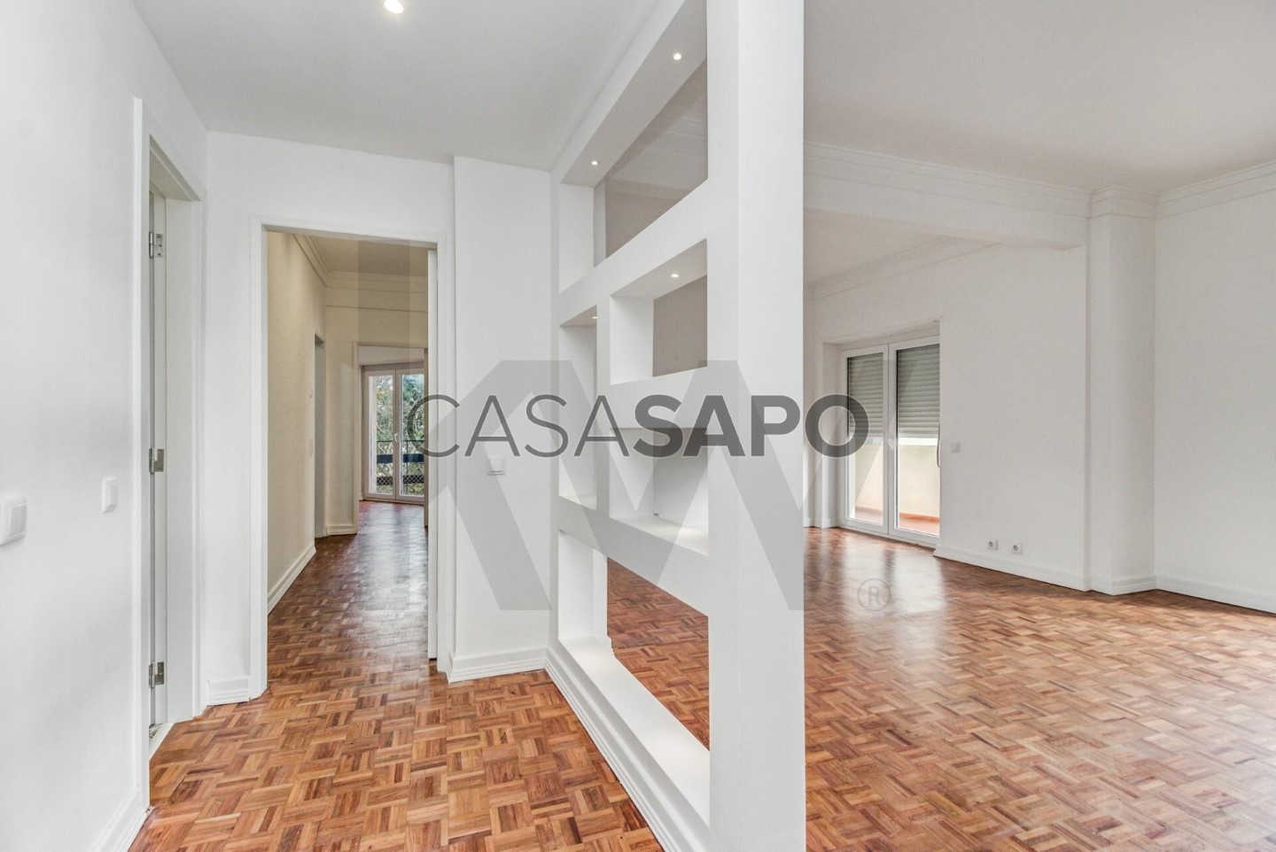 Apartamento de 3 dormitorios en Cascais, Portugal No. 321530