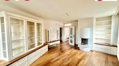 Villa de 6 habitaciónes en Krems an der Donau, Austria No. 256653