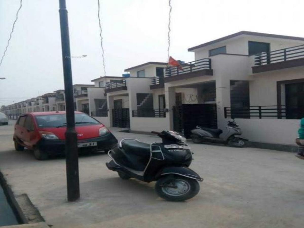 3 chambres Maison à Lucknow, India No. 18760