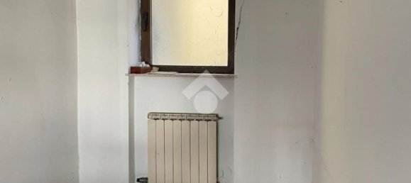 Casa de 20 divisões em Cardano al Campo, Italy N.º 110930 6