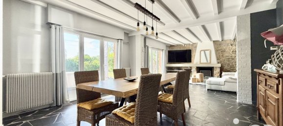 5 bedrooms House in Roncq, France No. 272683 4