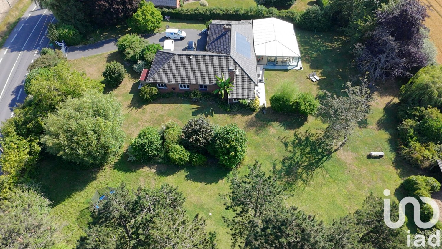 5 bedrooms House in Roncq, France No. 272683