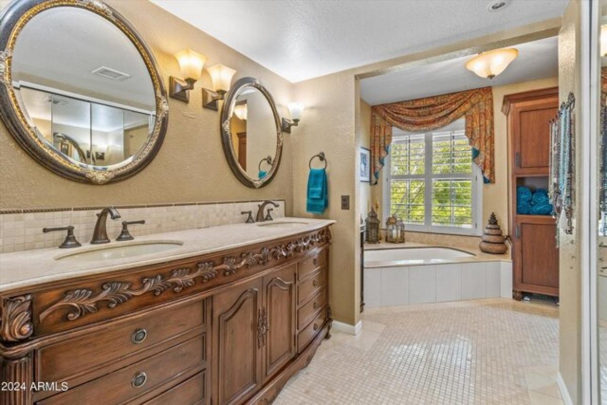 4 bedrooms House in Litchfield Park, USA No. 432751