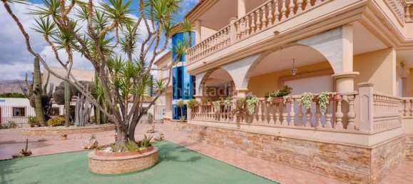 Дом с 7 спальнями в Аликанте, Испания № 50817 43