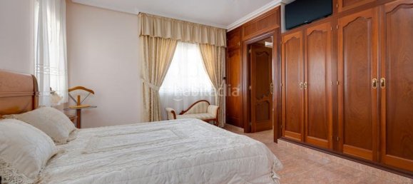 Дом с 7 спальнями в Аликанте, Испания № 50817 36