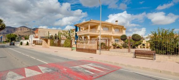 Дом с 7 спальнями в Аликанте, Испания № 50817 63