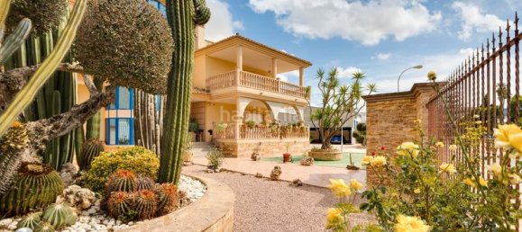 Дом с 7 спальнями в Аликанте, Испания № 50817 38