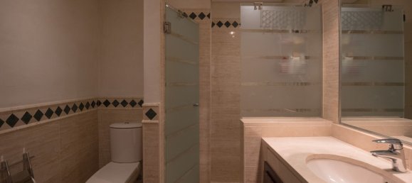 3 bedrooms Apartment in Marbella, Spain No. 138586 11