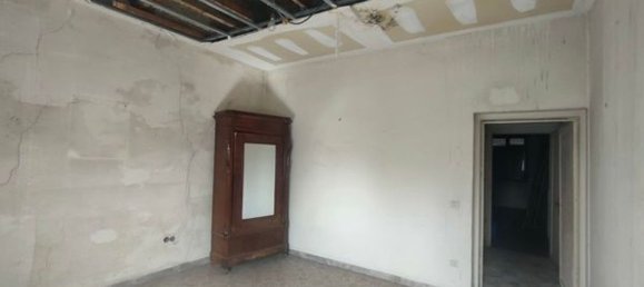 7 bedrooms House in Florence, Italy No. 333513 9