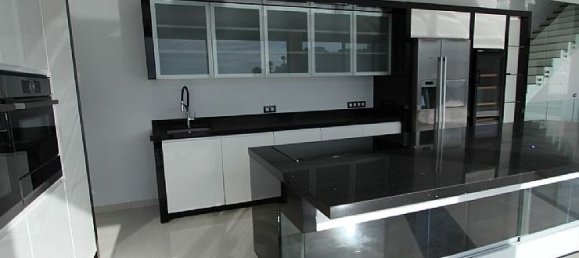 4 Schlafzimmer Villa in Benissano, Spain, Nr. 4416 4