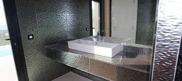 4 Schlafzimmer Villa in Benissano, Spain, Nr. 4416 22