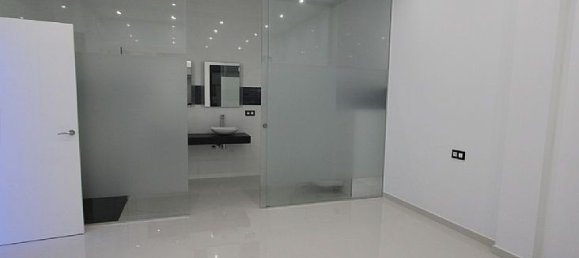 4 Schlafzimmer Villa in Benissano, Spain, Nr. 4416 11