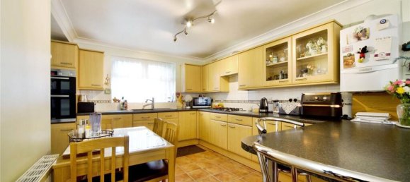 3 bedrooms House in London, United Kingdom No. 11472 7