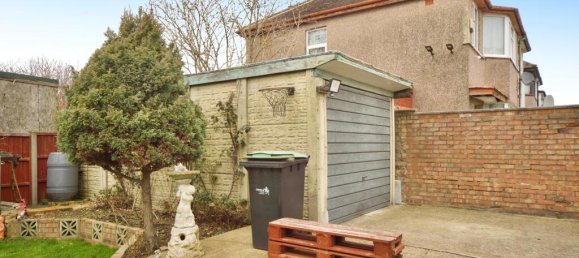 3 bedrooms House in London, United Kingdom No. 11472 19