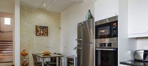 4 bedrooms House in Tala, Cyprus No. 9844 14