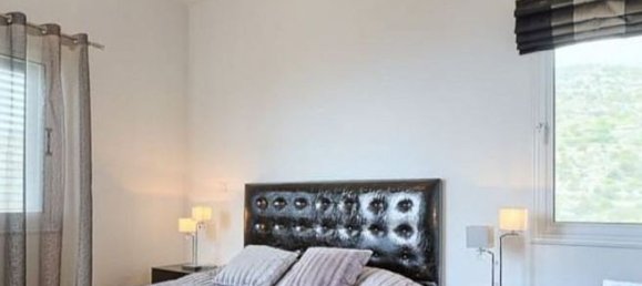 4 bedrooms House in Tala, Cyprus No. 9844 13