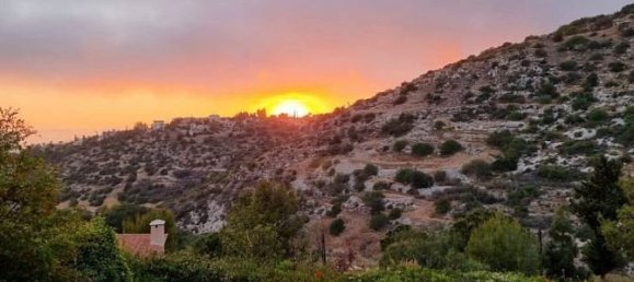 4 bedrooms House in Tala, Cyprus No. 9844 5