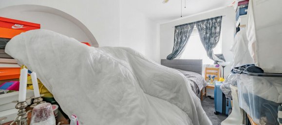 3 bedrooms Apartment in London, United Kingdom No. 7632 9