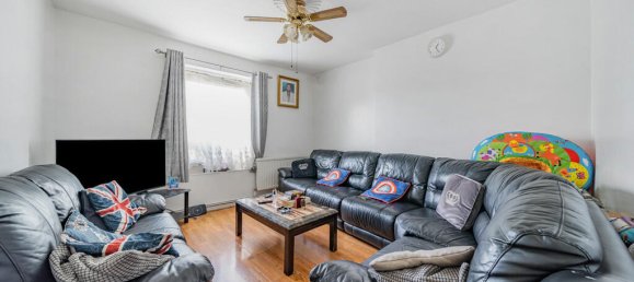 3 bedrooms Apartment in London, United Kingdom No. 7632 4