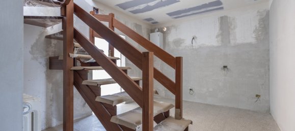 3 Schlafzimmer Wohnung in Ancona, Italy, Nr. 331929 5
