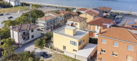 3 Schlafzimmer Wohnung in Ancona, Italy, Nr. 331929 26