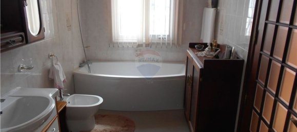 4 Schlafzimmer Haus in Ponta Delgada, Portugal, Nr. 44241 10