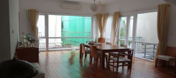 Villa de 4 dormitorios en Tay Ho, Vietnam No. 7127 10