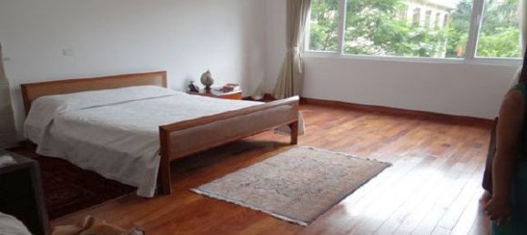 Villa de 4 dormitorios en Tay Ho, Vietnam No. 7127 7