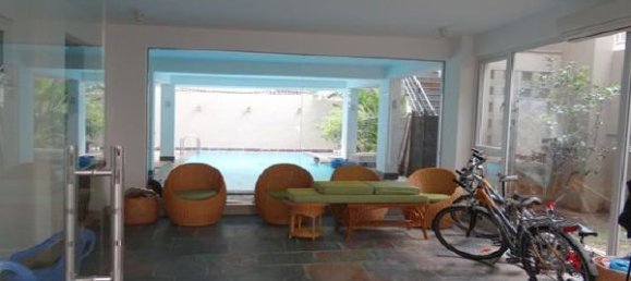 Villa de 4 dormitorios en Tay Ho, Vietnam No. 7127 4