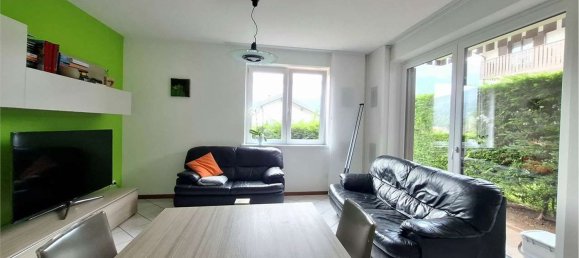 6-salle Appartement à Trento, Italy No. 300901 8