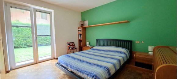 6-salle Appartement à Trento, Italy No. 300901 18