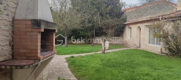 3-Zimmer Haus in Corme-Ecluse, France, Nr. 102204 2