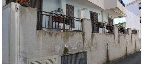 Apartamento de 3 habitaciónes en Villafranca Tirrena, Italy No. 252619 6