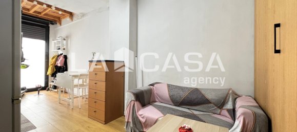 1 bedroom Duplex in Sant Andreu, Spain No. 20968 9
