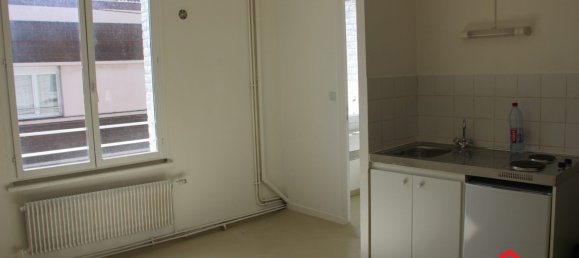 Edificio de 1 habitación en Denain, France No. 273628 2