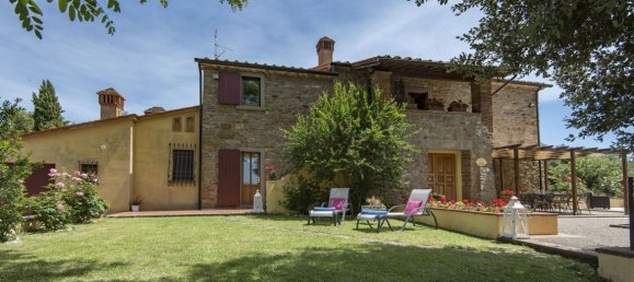 4 bedrooms House in Civitella in Val di Chiana, Italy No. 310305 3