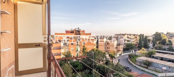 1 bedroom Apartment in Rome, Italy No. 127378 13